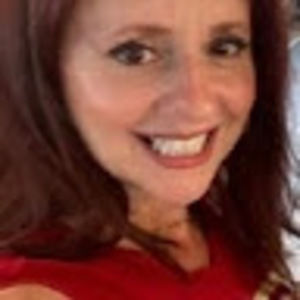 Meet your Posher, Valerie